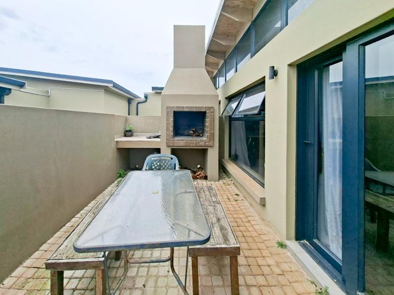 3 Bedroom Property for Sale in Hartenbos Heuwels Western Cape